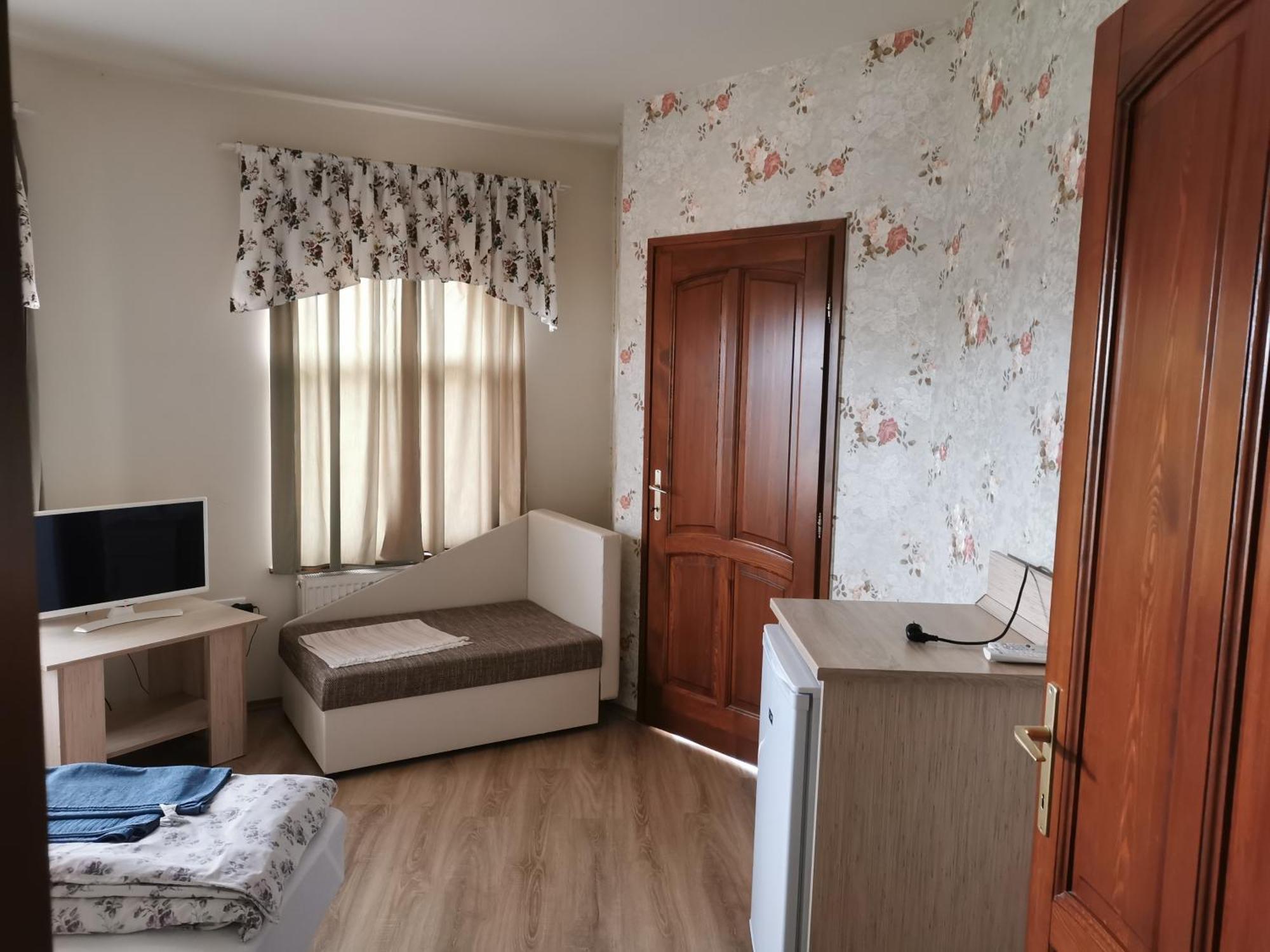 Village Garden Family Guest House Tiszakanyár Exteriér fotografie